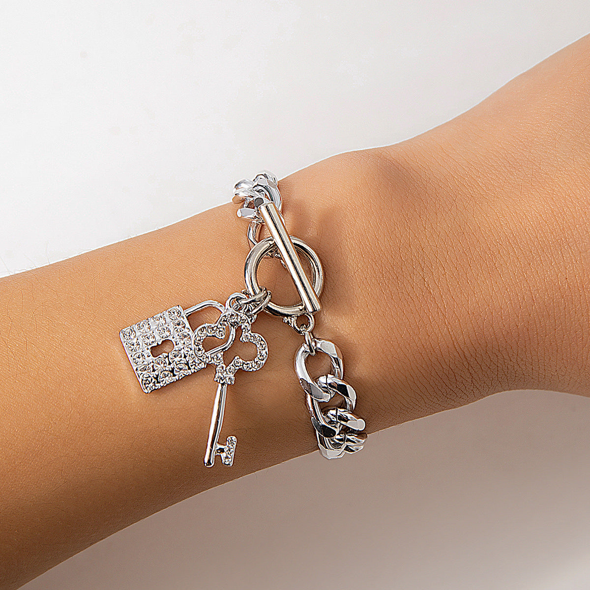 Luxe Lock & Key Chain Necklace & Bracelet Set